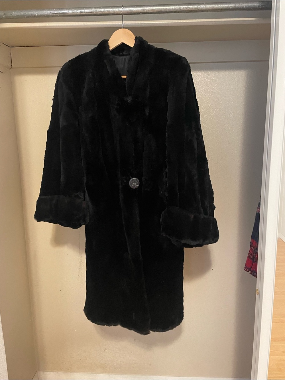 Classic Black Beaver Fur Coat